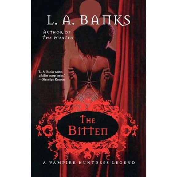 Pre-Owned The Bitten: A Vampire Huntress Legend (Paperback) 0312324081 9780312324087