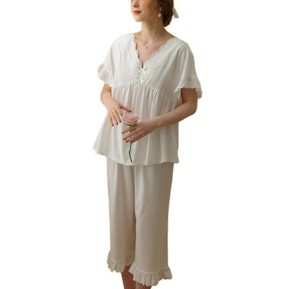 Defitshape Women's Cute Cotton Pajama Set Summer 2 Piece Scalloped V Neck Lace Sleeping Shirt Capri Pants Set Frilly Hem Soft Lightweight Comfy Sleepwear White Medium