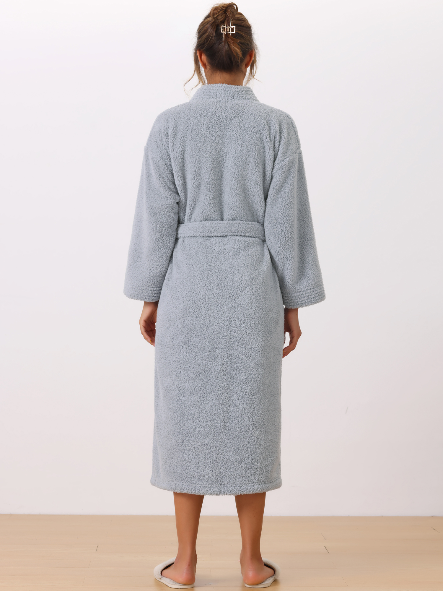 DARING DIVA Fuzzy Fluffy Plush Bathrobe for After Shower Spa Bath L Light Grey