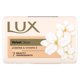 thumbnail image 1 of Lux Velvet Touch Jabón en Barra Aceite de Jazmín y Almendras 3x150g, 1 of 5