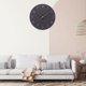 thumbnail image 2 of Reloj elegante sin marco, movimiento de cuarzo silencioso, reloj de pared de estilo moderno que funciona con pilas con movimiento de barrido para espacios decorativos del hogar (negro, 30 cm), 2 of 5