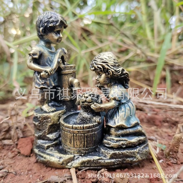 Niños y niñas jugando en el agua adornos esculturas artesanías de resina adornos de jardinería para jardín