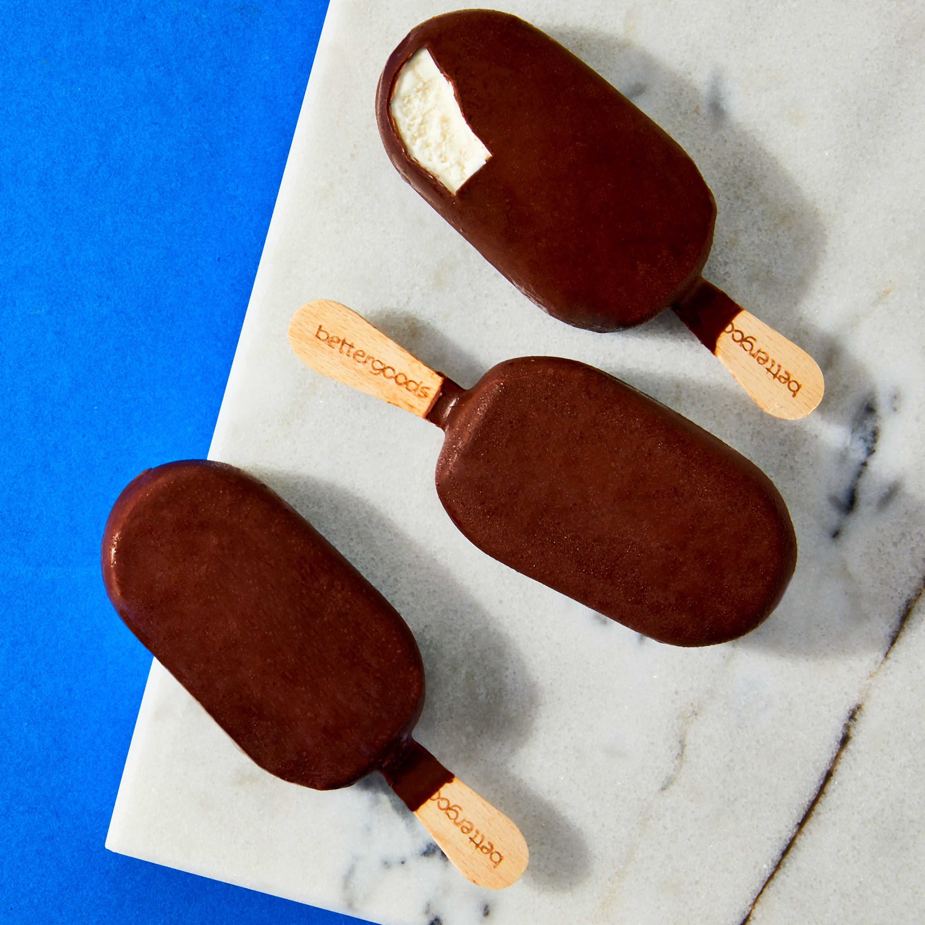 bettergoods Milk Chocolate Dipped Vanilla Bean Ice Cream Bars, 3 fl oz, 3 Pack