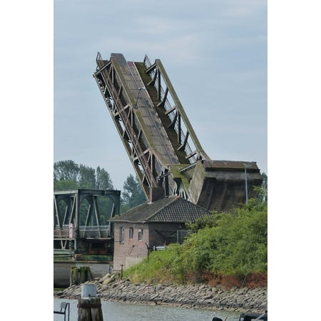 A Bascule Bridge in the Netherlands Journal: 150 Page Lined Notebook/Diary