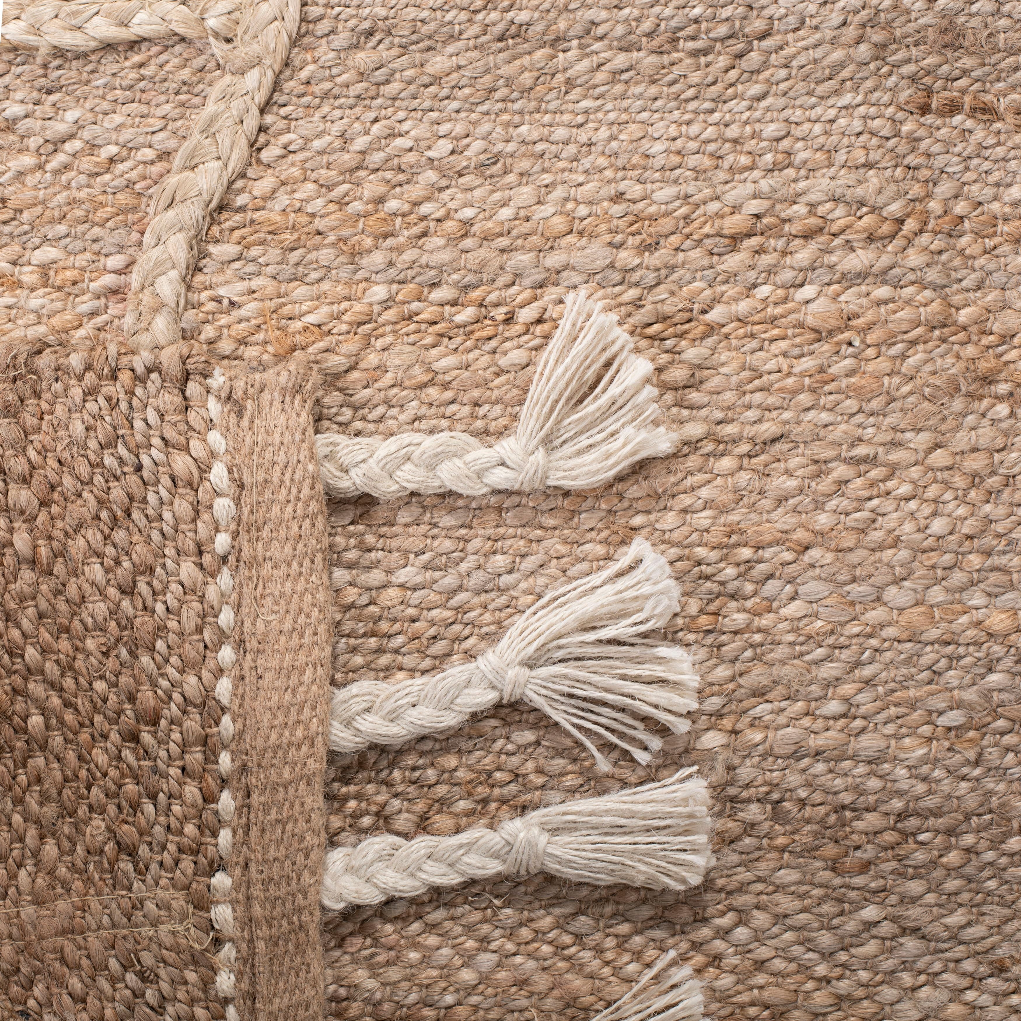 SAFAVIEH Natural Fiber Jamaar Geometric Jute Area Rug, Natural, 6' x 6' Square