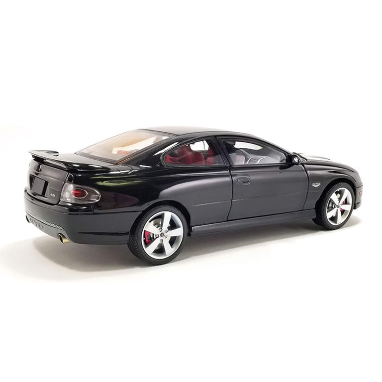 Pontiac GTO Année de construction 2006 noir 1:18 GMP