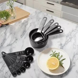 Free Shipping! The Pioneer Woman Dazzling Dahlias 20-Piece Kitchen