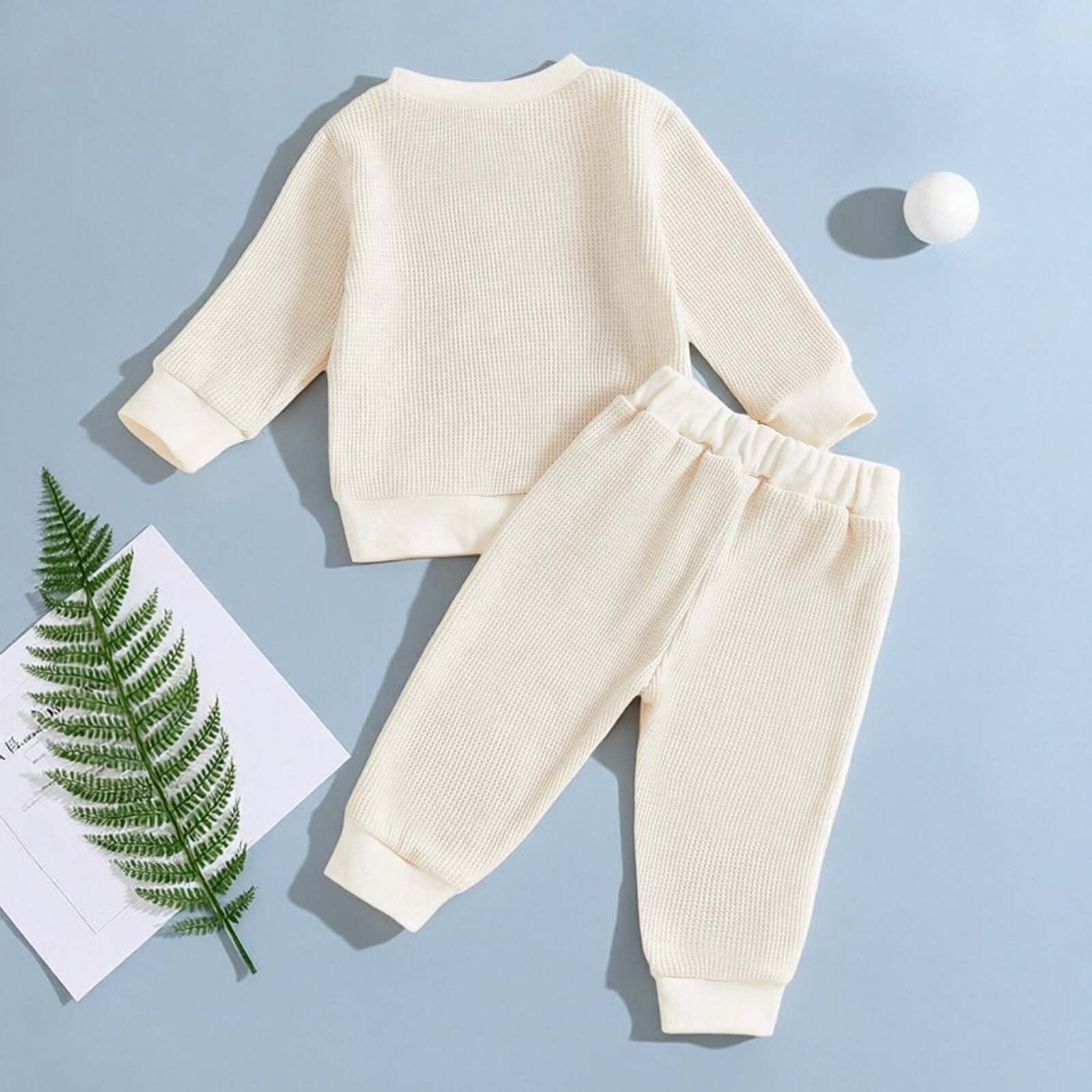 Gelikeya Baby Girl First Valentines Day Outfit Long Sleeve Tops Pants 2 Piece Cute Hearts Birthday Spring Fall Clothes, X02 Beige & 3-4 Years