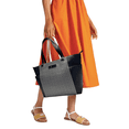 thumbnail image 5 of Bolsa estilo Tote Guess Latham, 5 of 5