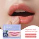 thumbnail image 5 of Mascarillas labiales de plástico para debajo de los ojos, mascarillas de gel para ojos, mascarillas hidratantes de colágeno para labios secos, nutren eficazmente y cuidan los labios., 5 of 6