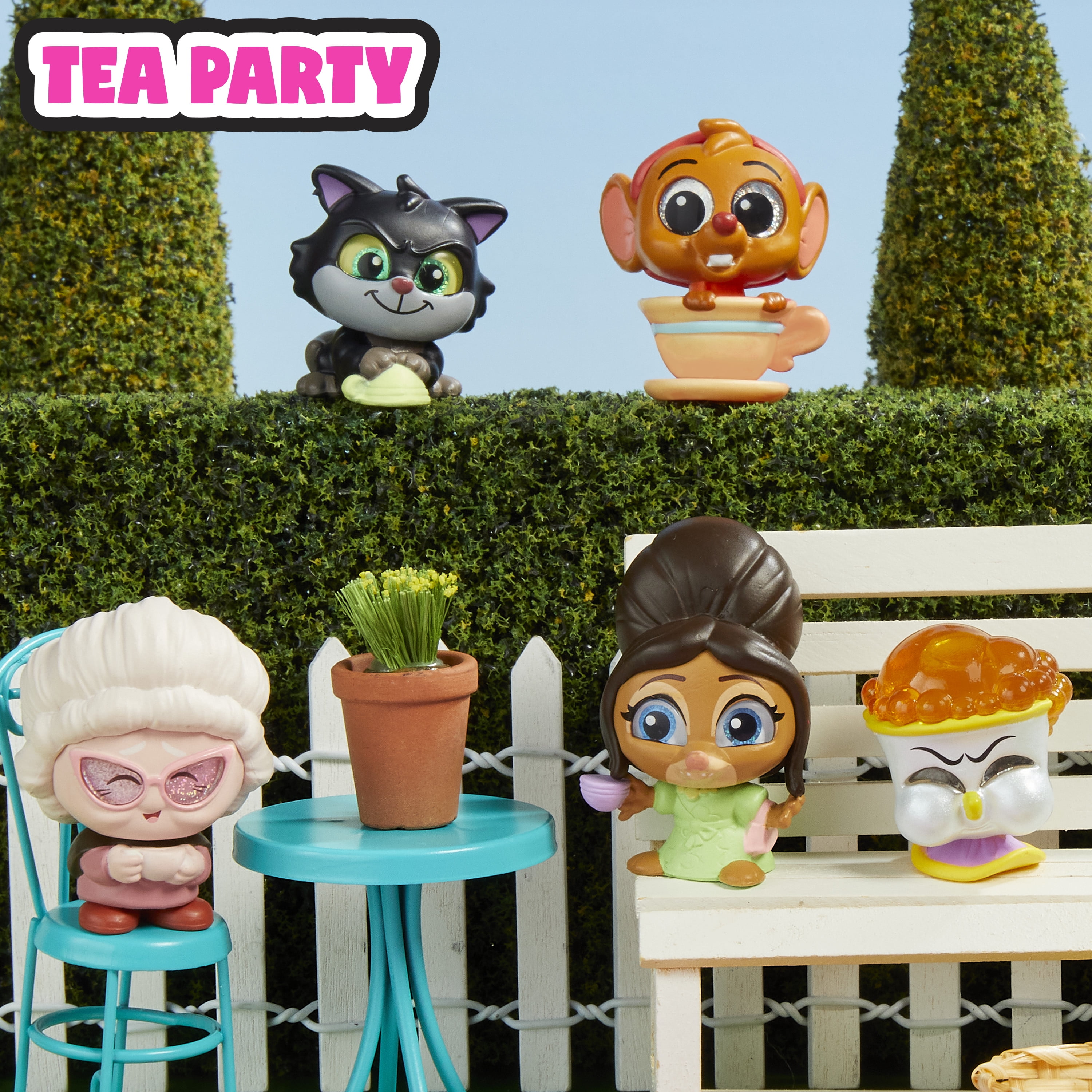 Disney Doorables Let’s Party Mini Peek Series 14, Collectible 4 cm Toys, Boys and Girls Ages 5 Up