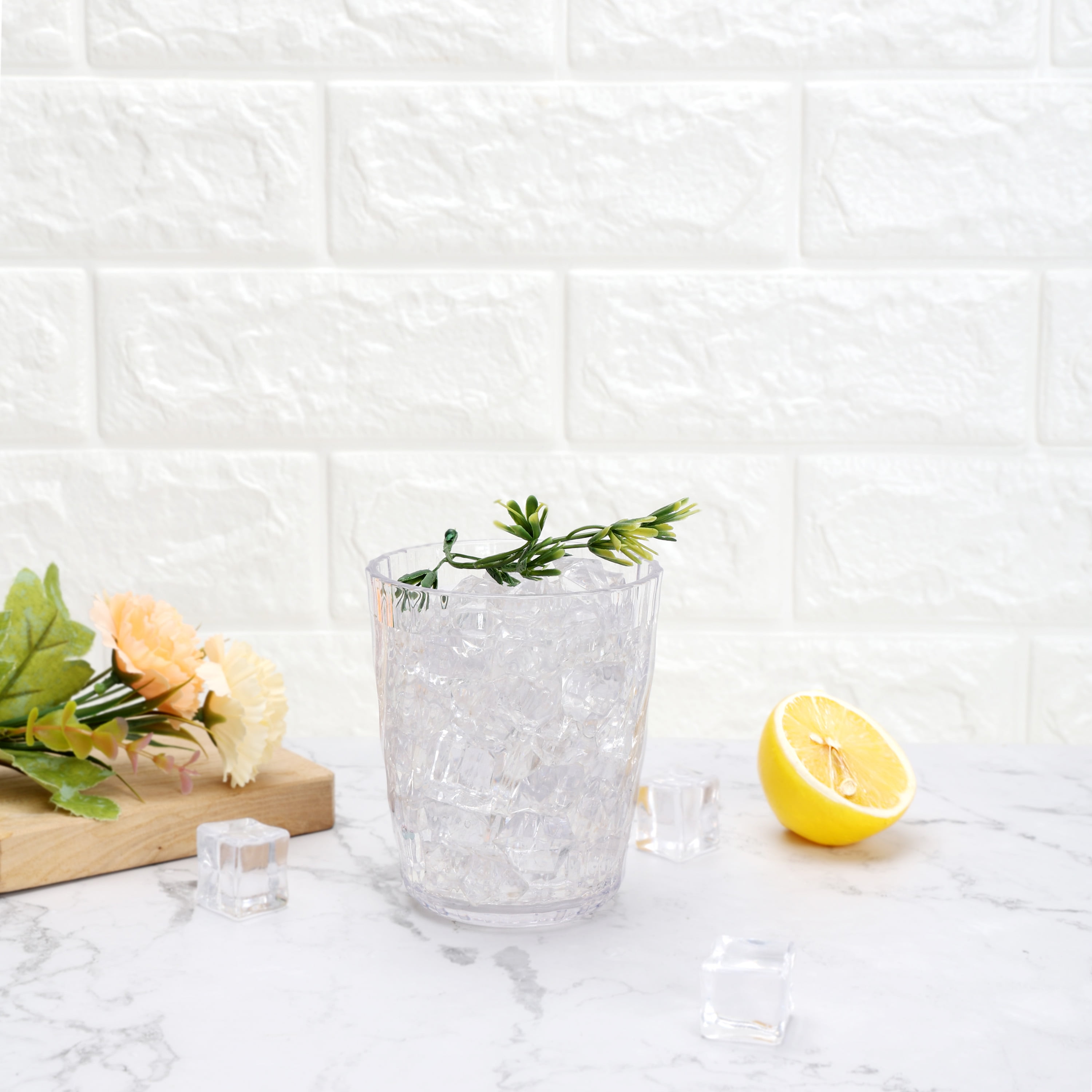 Mainstays 14-Ounce Acrylic Short Embossed Swirl Tumbler, Clear