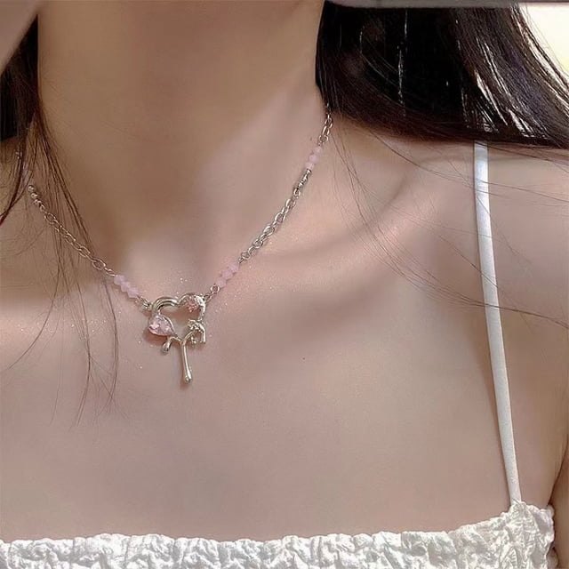 New Niche Necklace Creative Personalized Light Luxury Advanced Split Love Micro Zircon Sweet Necklace