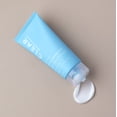 thumbnail image 2 of Crema hidratante Paula's Choice CLEAR sin aceite para pieles con acné, 2 of 6