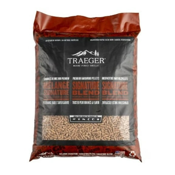 Traeger 20 lb Signature Blend Natural Wood Pellets for Wood Pellet BBQs