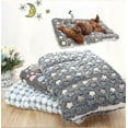 thumbnail image 1 of High-quality Cosy Calming Pet Blanket, 1 of 4