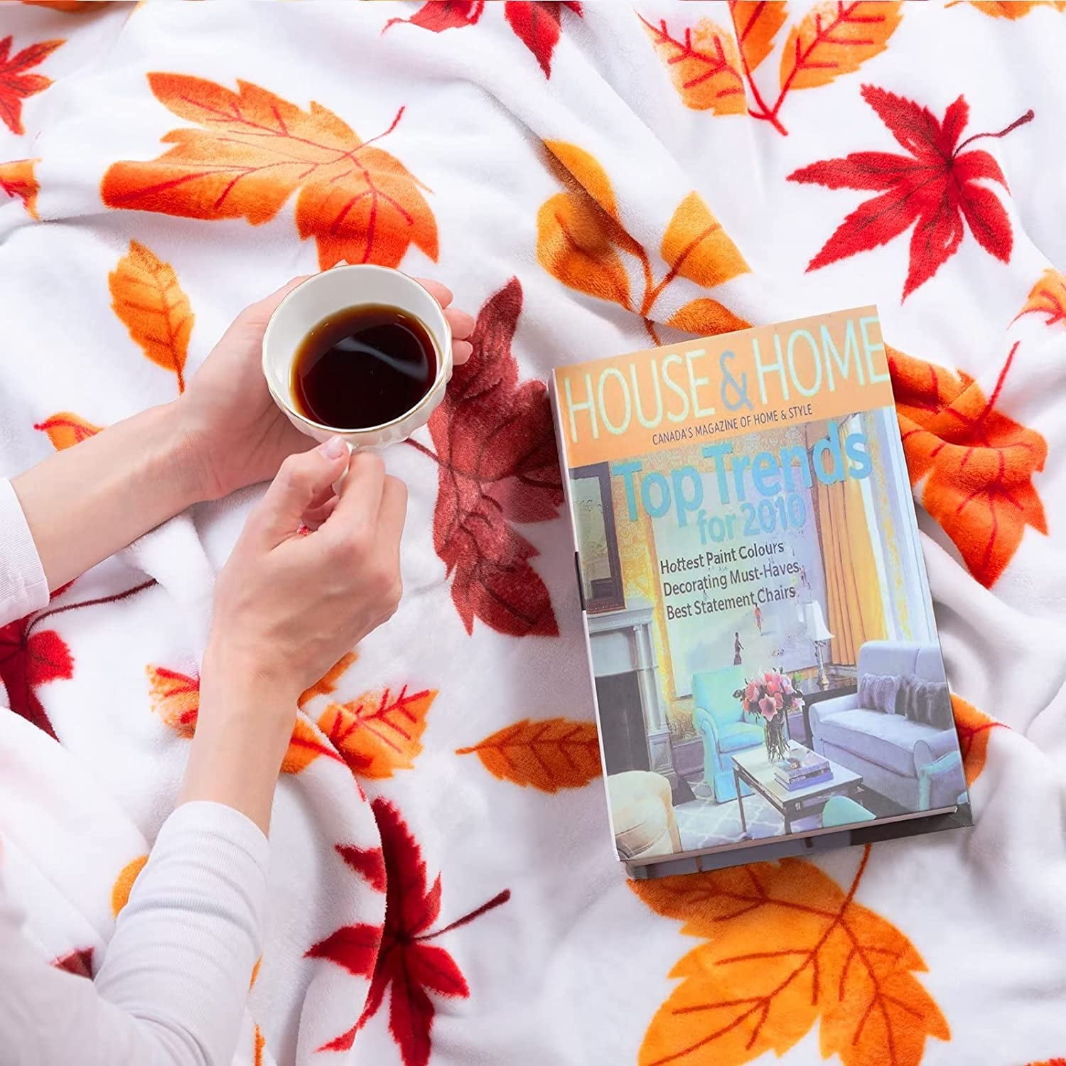 Fall Throw Blanket, Halloween Pumpkin Autumn Plush Fall Decor Fleece Fuzzy Picnic Throw Blanket for Couch Sofa Chairs, Thanksgiving Day Gift Orange Leaf Blankets and Throws for Home (50" x 60")