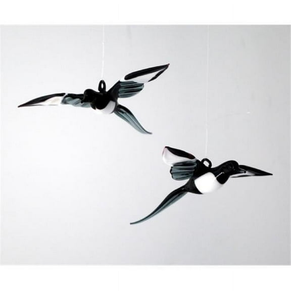 WGK Glass e33-17 Figurine- Magpie