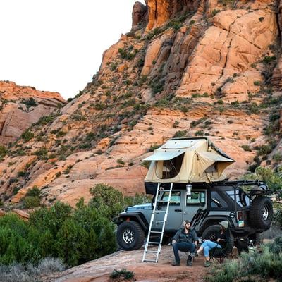 Smittybilt Overlander Roof Top Tent - 2783 - Walmart.com