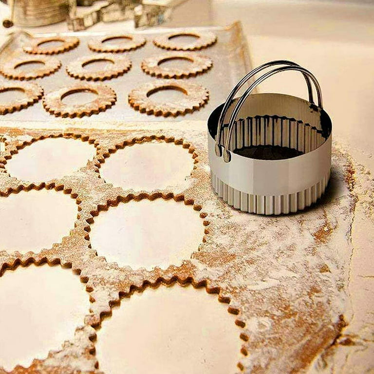 Semfri 5 pcak Cookie Cutters Circle Biscuit Butters Round Cookies Cutter  with Handle Professional Baking Dough Tools Round 