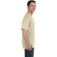 thumbnail image 3 of Hanes T-Shirt à Poche pour Hommes Sans Étiquette, 2TG, Sable, 3 of 8