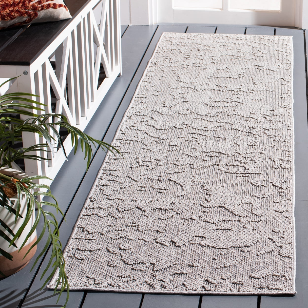 SAFAVIEH Global Herleva Abstract Indoor/Outdoor Area Rug, Grey/Light Grey, 6'7" x 6'7" Round