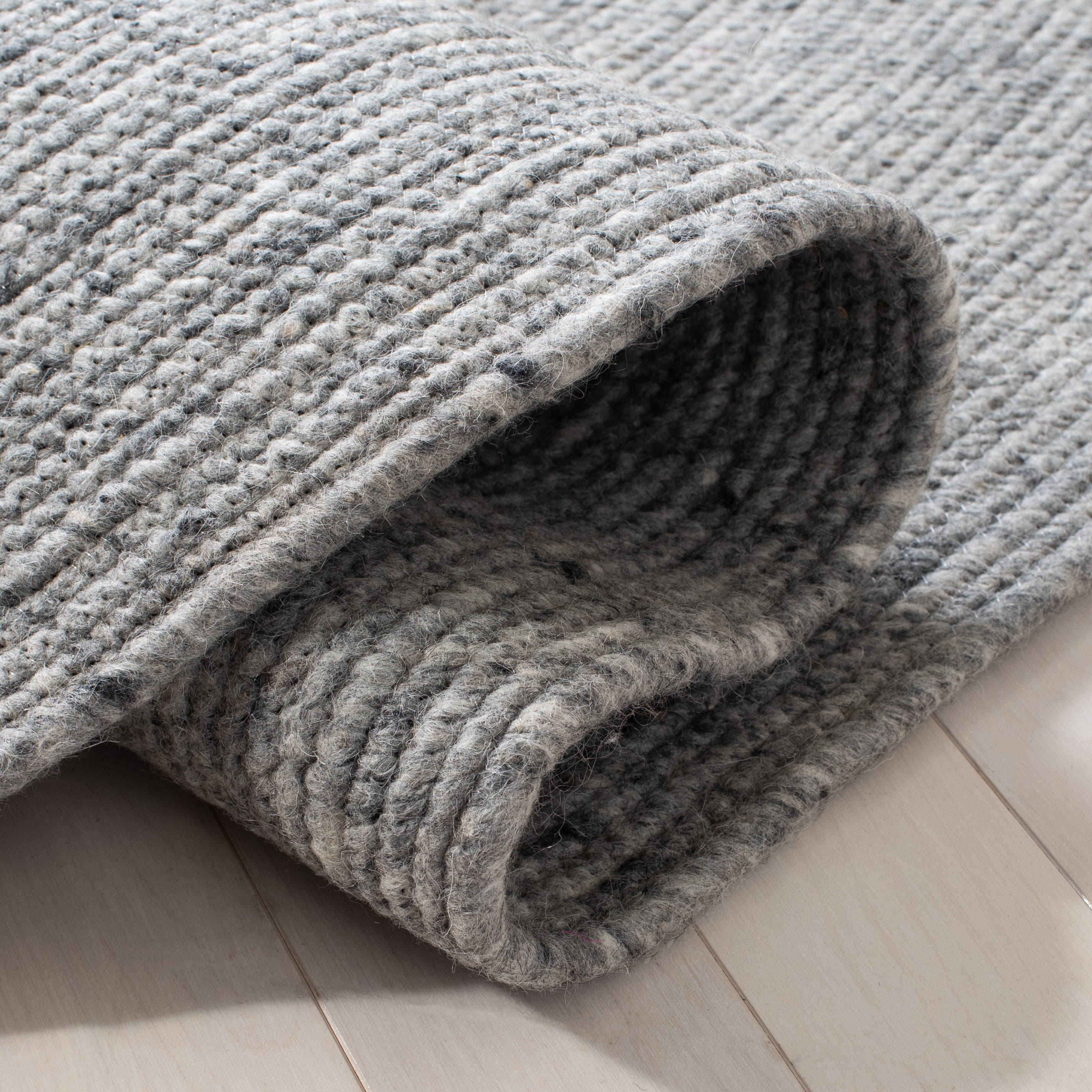 SAFAVIEH Braided Ronan Solid Reversible Area Rug, Gray, 4' x 6' Oval