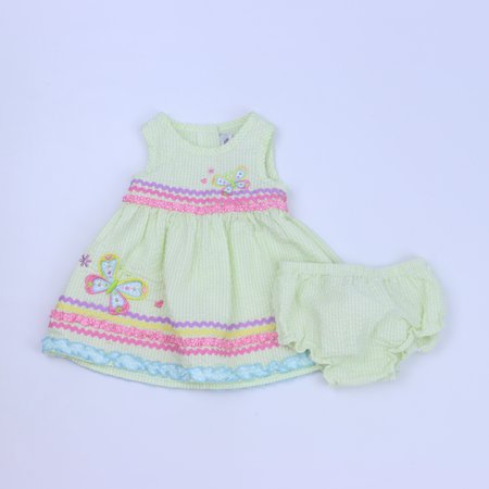 

Pre-owned Youngland Girls Green | White Dress size: 3-6 Months