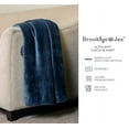 thumbnail image 3 of Brooklyn Jax Solid Plush Fleece Twin Blanket, Charcoal Grey color, 3 of 7