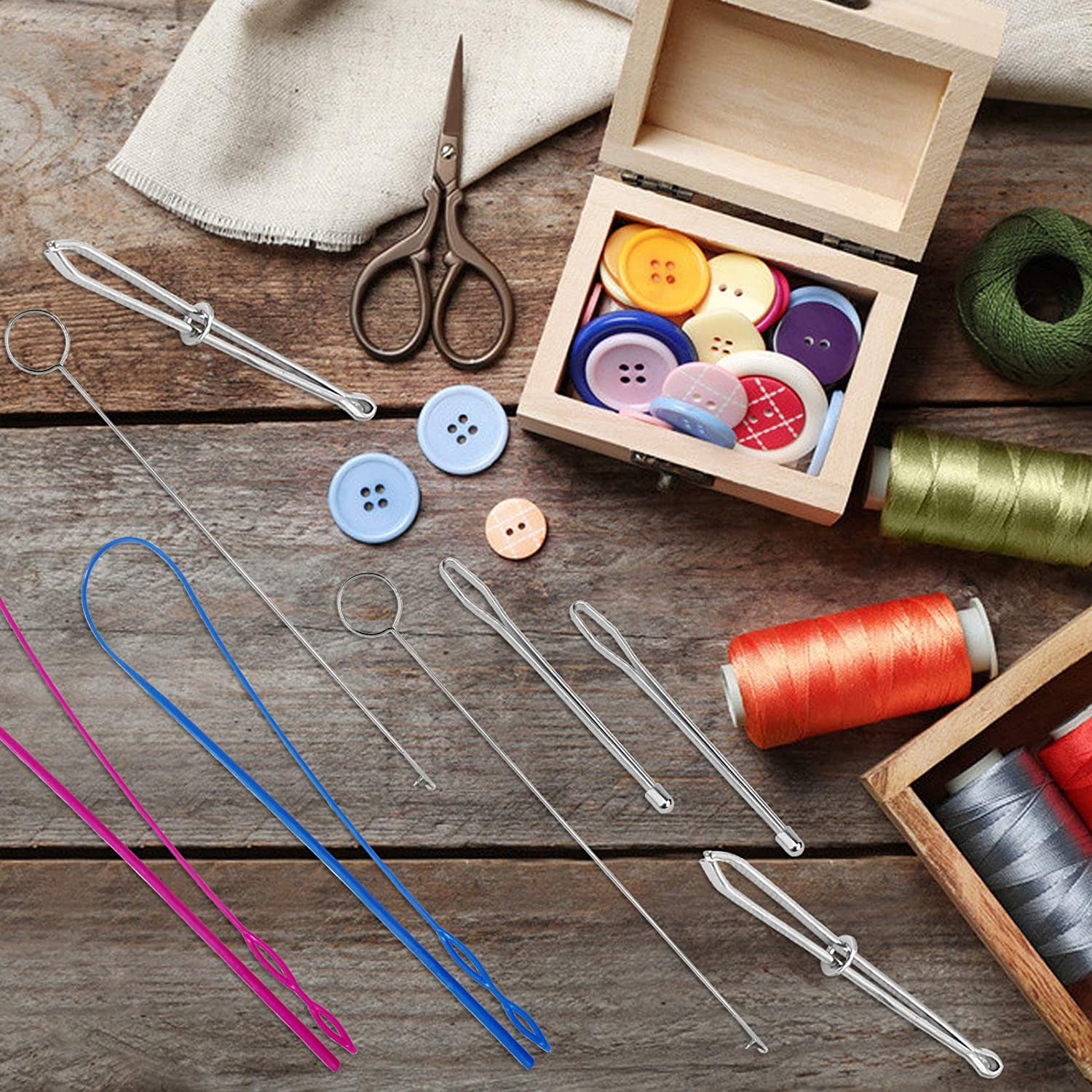 8 Pieces Sewing Loop Kit, DaKuan Include 2 Flexible Plastic Drawstring Threader, 2 Stainless Steel Sewing Loop Turner Hook, 2 Metal Drawstring Threader and 2 Metal Tweezers