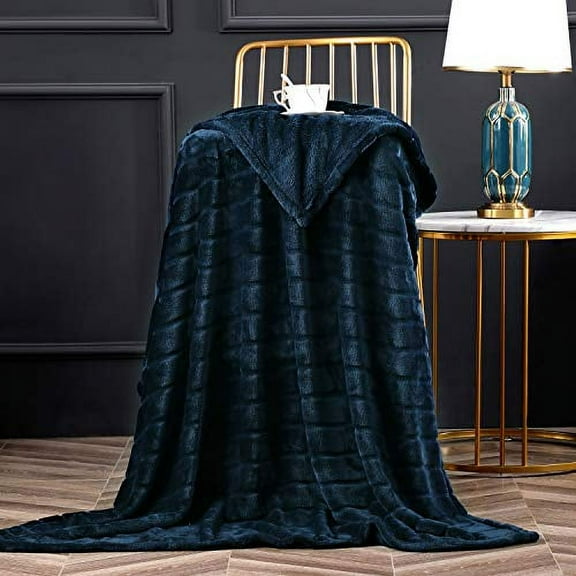 Bertte Throw Blanket Super Soft Cozy Warm Blanket 330 GSM Lightweight Luxury Fleece Blanket for Bed Couch- 50"x 60", Navy