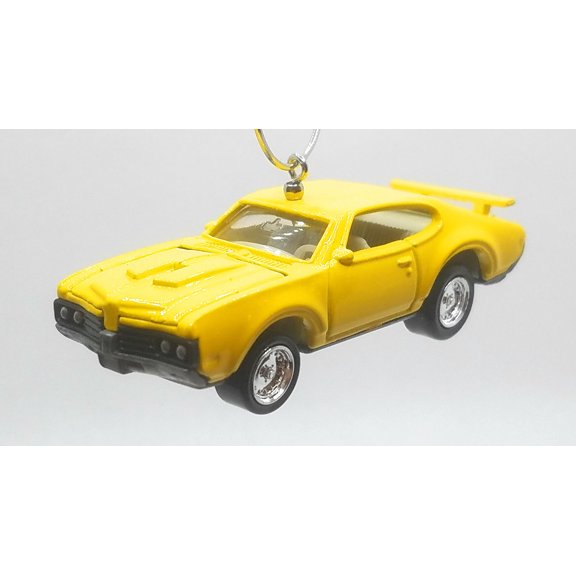 Christmas Ornament for 1969 Oldsmobile Olds 442 Yellow