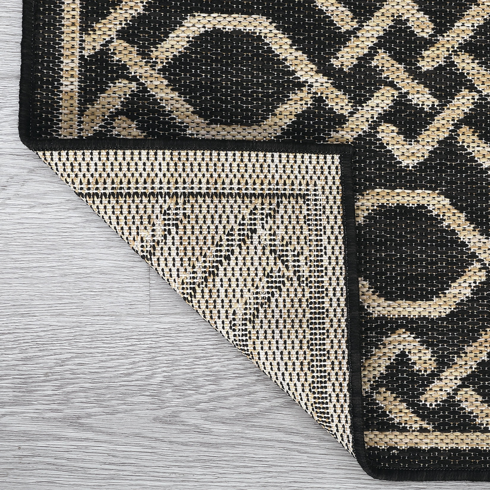 Garvee 5'3"x7'3" Geometric Rug Contemporary Rug Indoor Outdoor Area Rug Non Shedding Stain-Resistant Carpet for Patio Backyard Balcony, Black