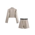 thumbnail image 4 of Blazer elegante de manga larga para oficina para mujer con solapa retro y un solo botón HH TRAF + pantalones cortos con bolsillos decorados con cinturón de color sólido para mujer, 4 of 5