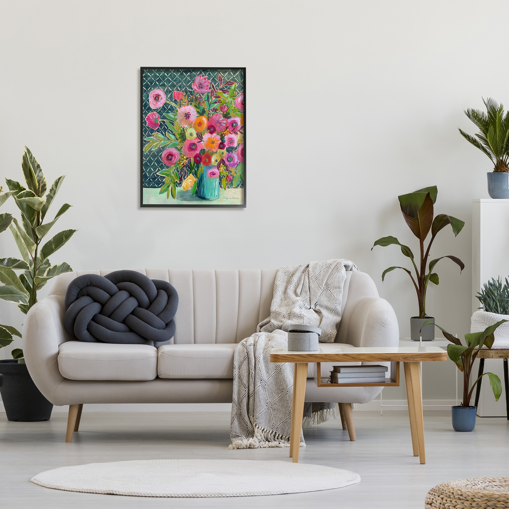 Stupell Industries Patterned Modern Flower Bouquet Botanical & Floral Painting Black Framed Art Print Wall Art