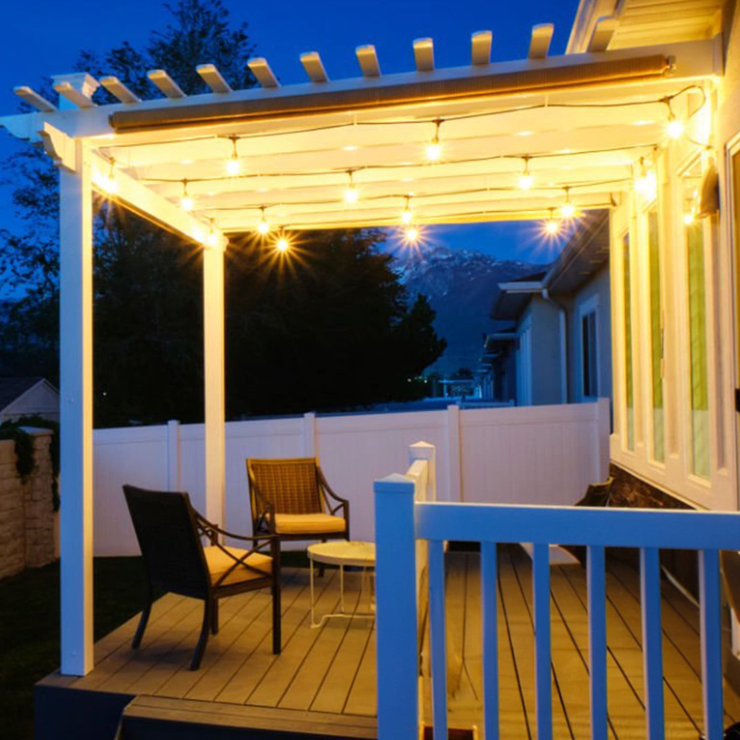 Globe Electric Monaco 25-Light 25 ft. Indoor/Outdoor Plug-In String Light, Bulbs Included