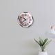 thumbnail image 5 of Reloj despertador Reloj de escritorio Reloj de mesa de moda Adorno de mesa para encimera Sala de estar Oficina Regalo de cumpleaños Decoración del Fútbol, 5 of 8