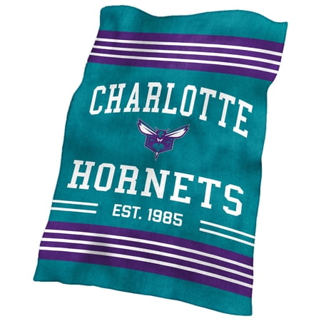 Charlotte Hornets 60 x 70 Colorblock Plush Blanket