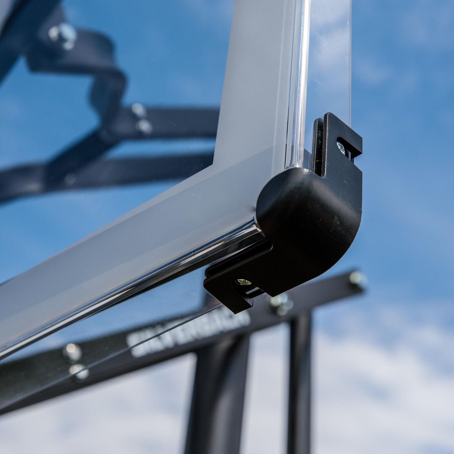 Panier de basket-ball fix Silverback NXT 54"