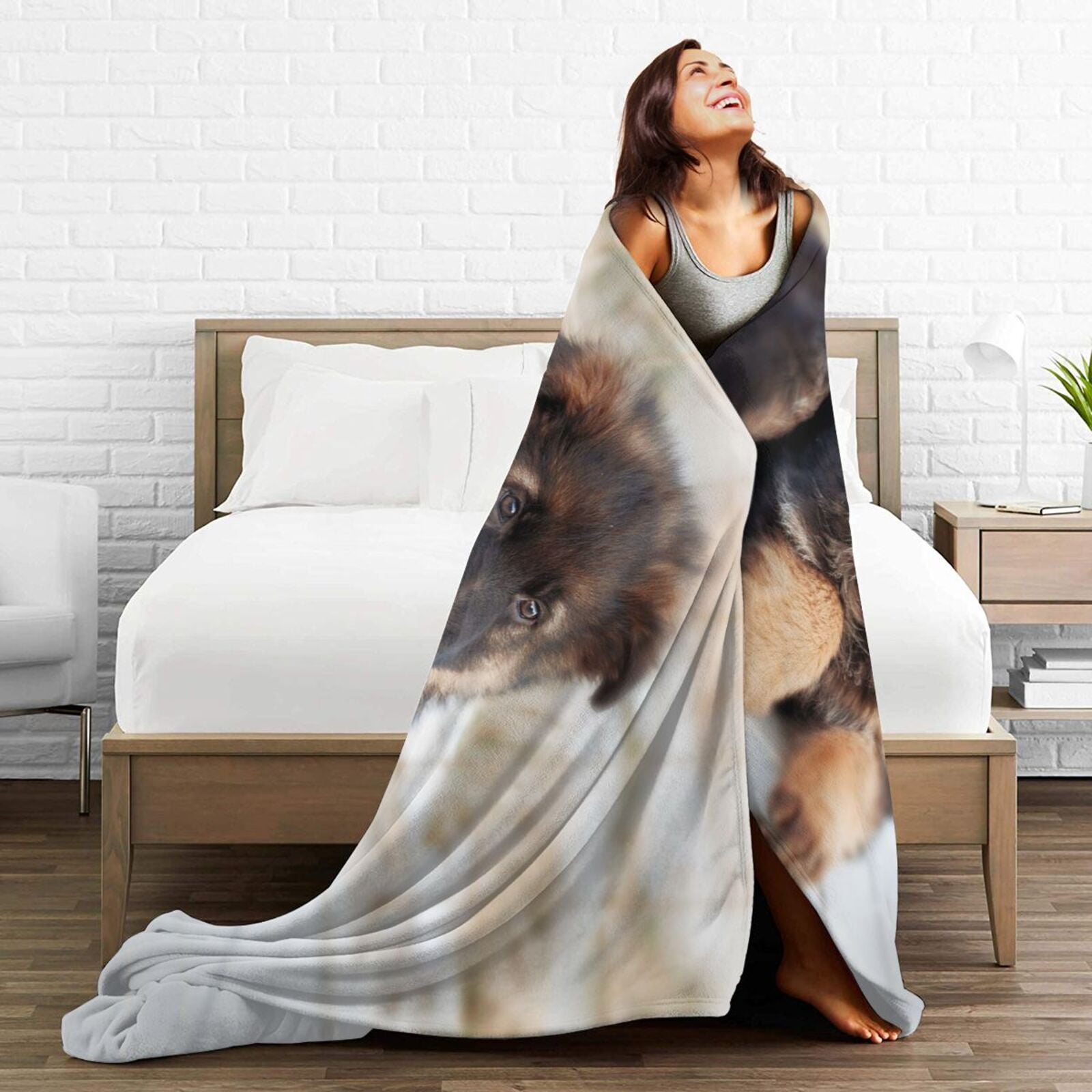 Wijzvio German Shepherd Dog Throw Blanket Soft Fuzzy Fleece Blanket For Couch Bed Living Room Decoration 60"X50"