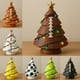 thumbnail image 1 of Adornos Navideños de Balón Deportivo | Árbol con Forma de Balón de Fútbol con Luces de Colores y Estrella Dorada | Ideal para Salas de Juegos, Espacios de Ocio Masculinos y Regalos Navideños Original, 1 of 2
