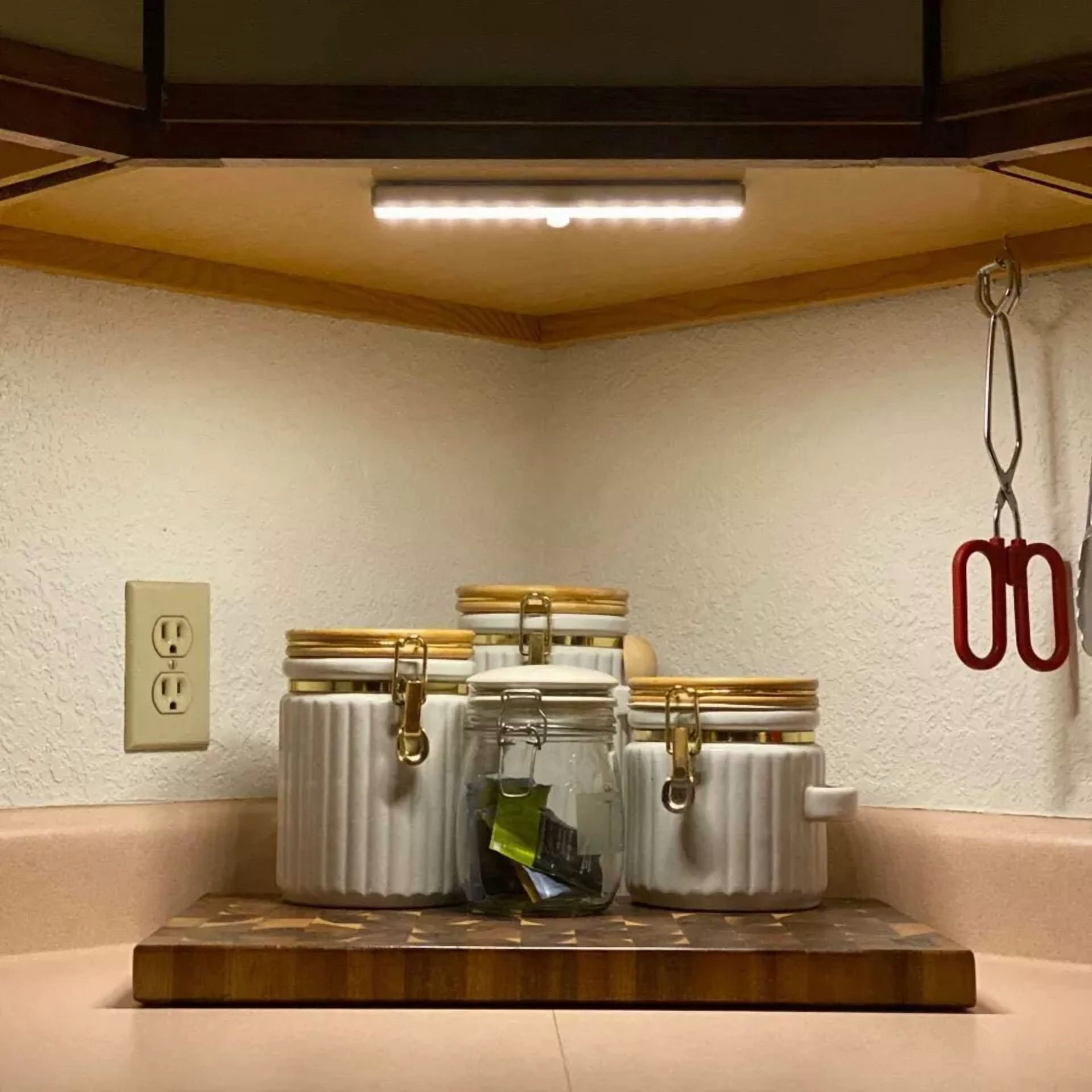 Wireless Motion Sensor Under Cabinet Closet Light Kitchen Counter Led Night Lamp