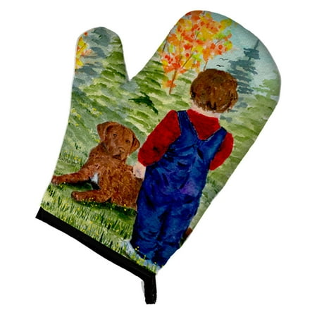 

Carolines Treasures SS8547OVMT Little boy with his Chesapeake Bay Retriever Oven Mitt Large multicolor