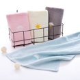 thumbnail image 3 of Ensemble de 4 Petites Serviettes de Cuisine en Coton, 3 of 5