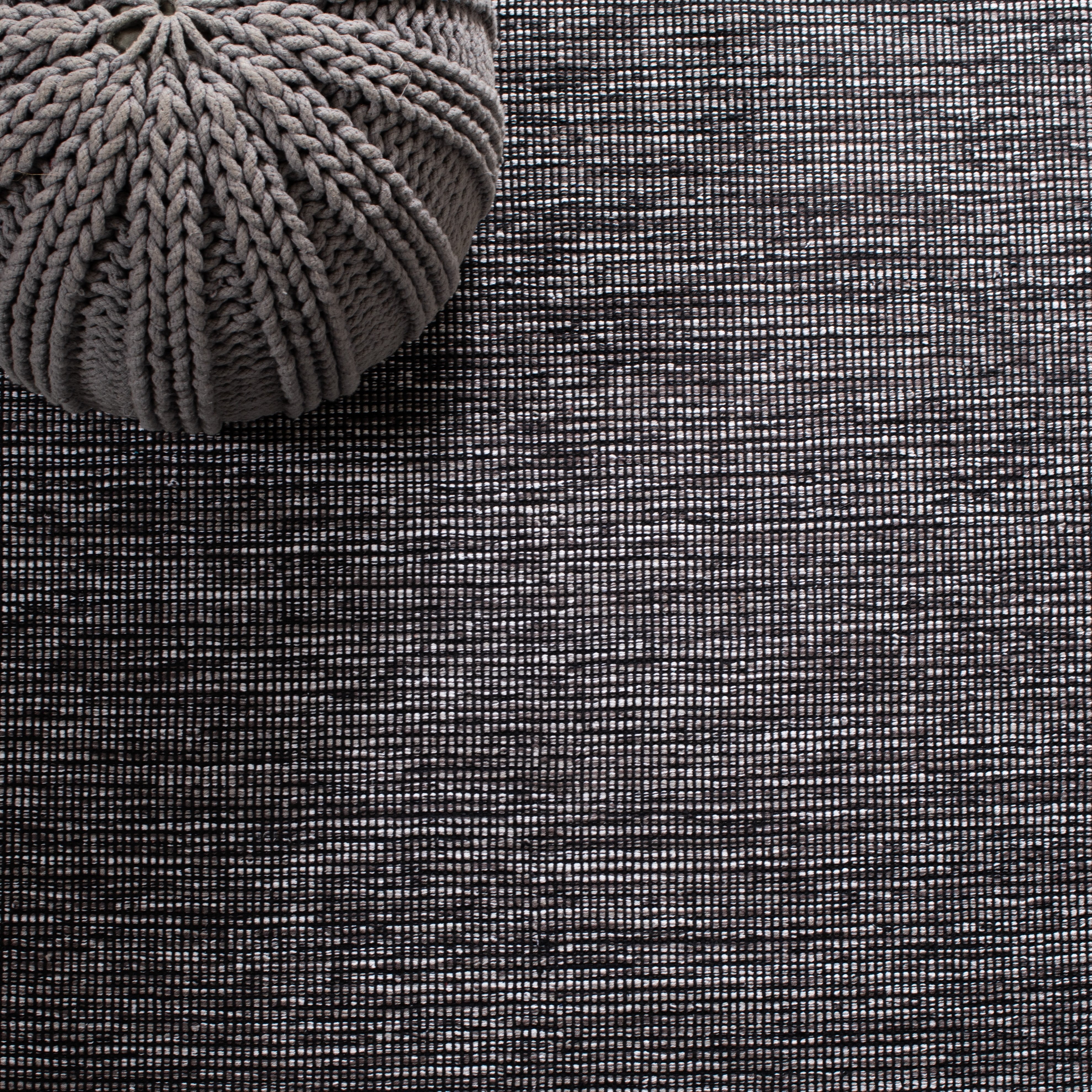 SAFAVIEH Montauk Kelsey Distressed Cotton Area Rug, Charcoal/Black, 8' x 10'
