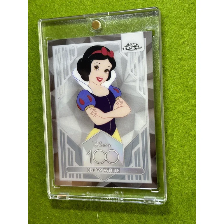 Collectible SNOW WHITE Disney 100 SILVER CHROME CARD 2023