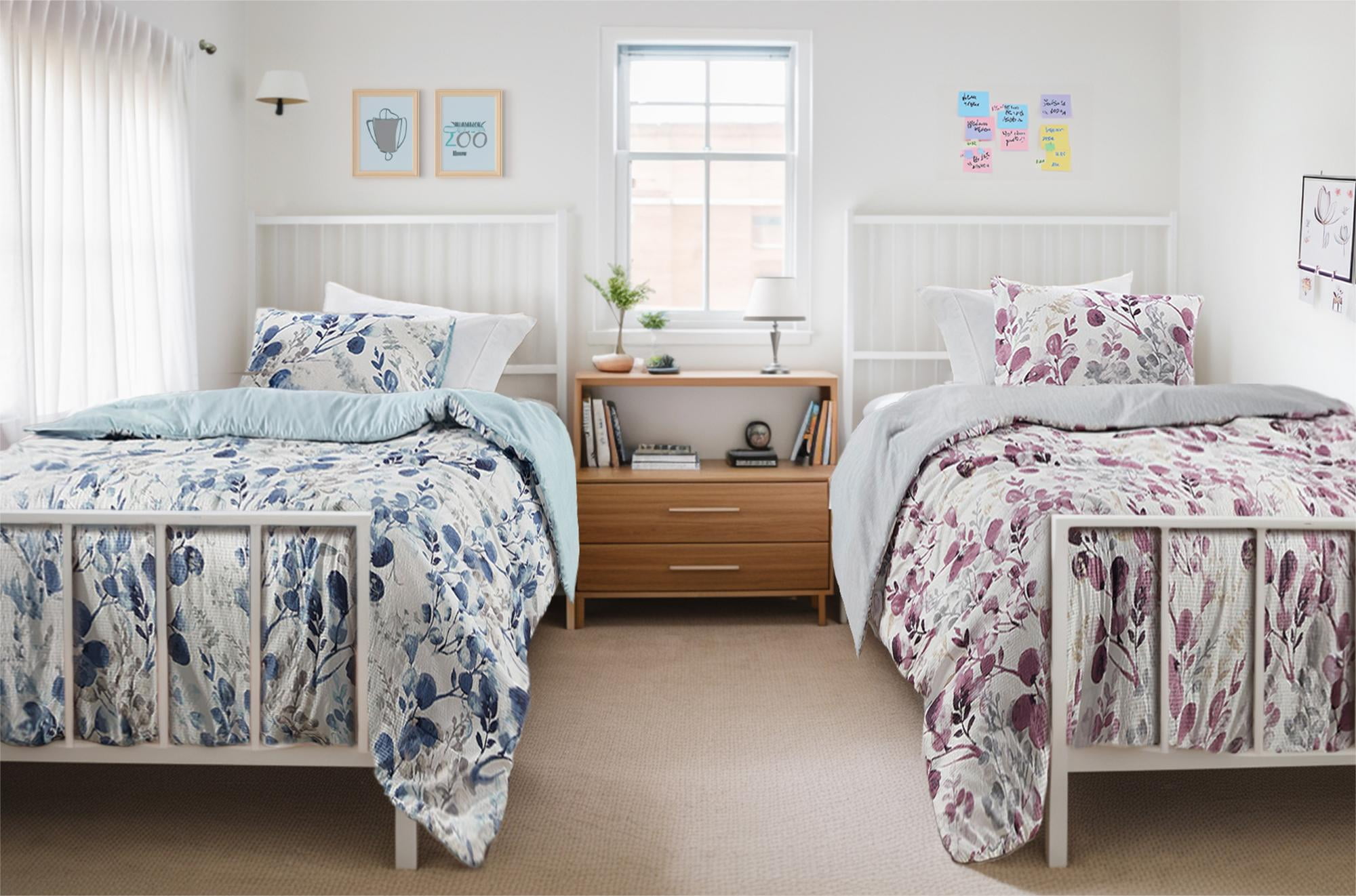 Regency Heights King/Cal King Reversible Seersucker Floral Bedding Comforter Sets 3 Piece Lightweight Navy/Blue Botanical Flowers Bedding Sets with Pillow Shams
