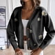 thumbnail image 4 of Dulce chaqueta de suéter con cuello en V bordado de crisantemo pequeño para mujer otoño e invierno nuevo cárdigan de punto suelto, 4 of 4