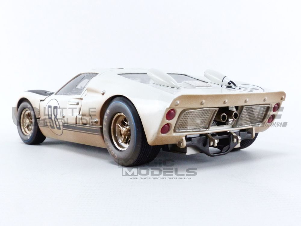 Amazon.com: 1966 Ford GT-40 MK 2 Gulf Blue Dirty Version #1