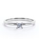 thumbnail image 1 of JeenMata Anillo Solitario para Mano Derecha con Moissanita de Corte Princesa de 0,5 Quilates y 4 Puntas con Certificación Chapado en Oro Blanco de 18 K sobre Plata, 1 of 7